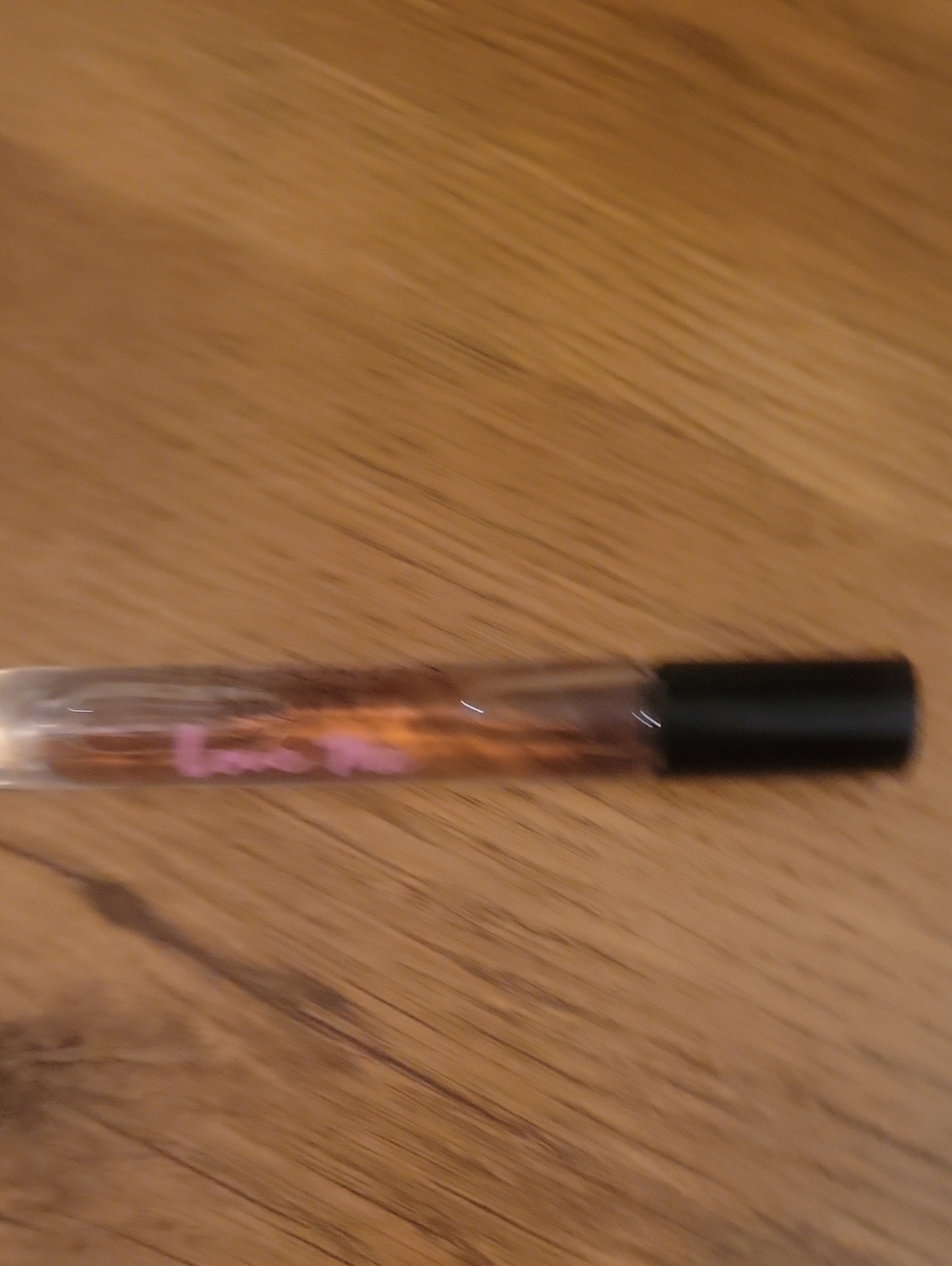 Gold Body Oil Roller for Women - Nourishing Moisturizer